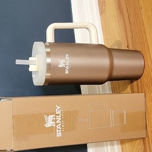 Stanley Adventure Quencher Travel Tumbler